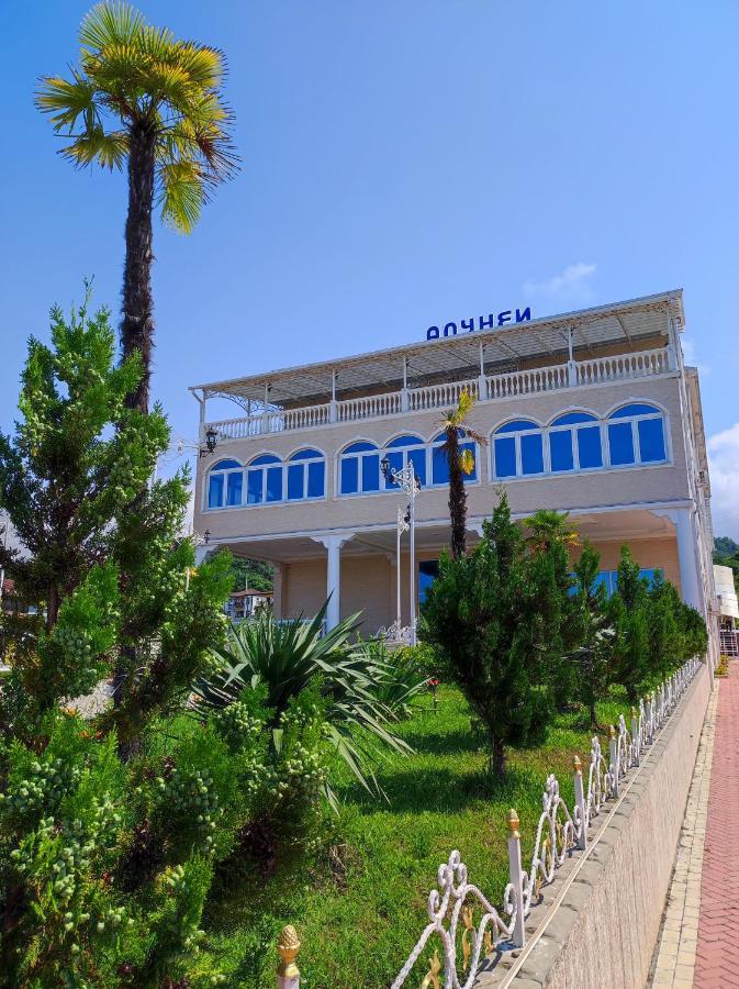 Отель Адунеи Сухум المظهر الخارجي الصورة